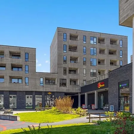 Near City Center Apartment
