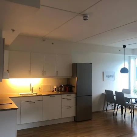 아파트 Near City Center